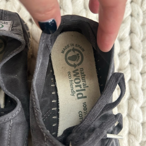 Natural world Eco-friendly shoes handmade in Spain with 100% organic materials - Picture 4 of 6